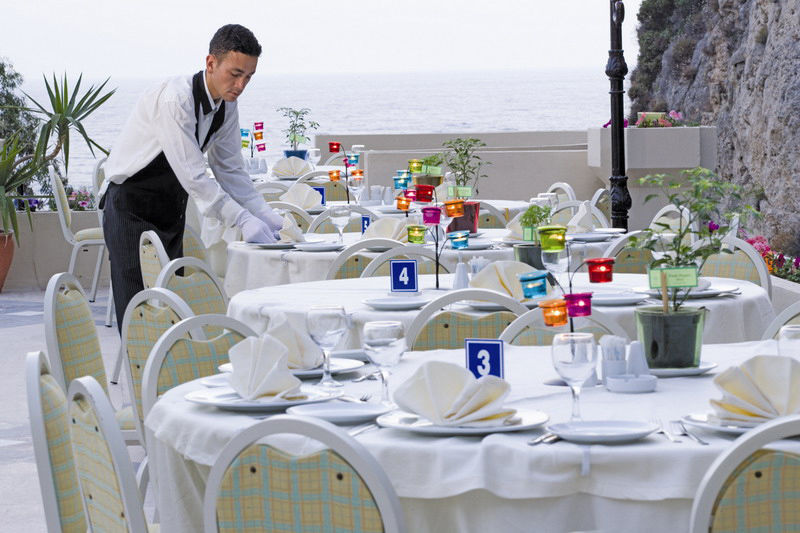 Alkoclar Adakule Resort Kuşadası