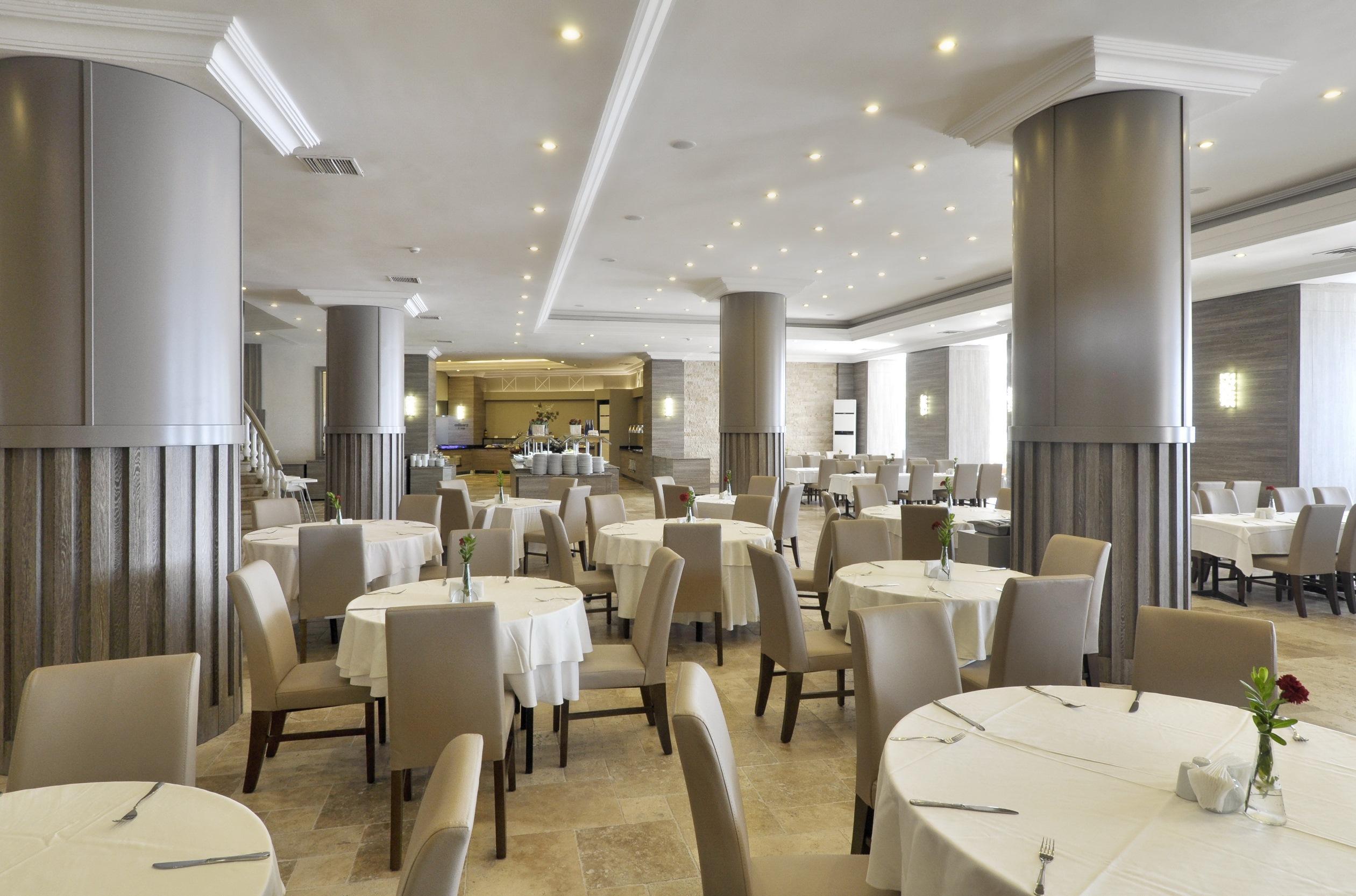 Alkoclar Adakule 5* Kusadası